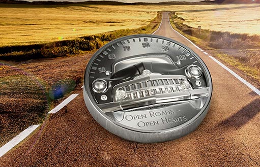 Острова Кука выпустили серебряную монету с классическим автомобилем